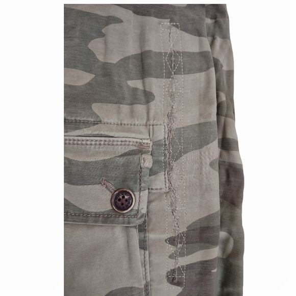 LUCKY BRAND Camouflage Cargo Shorts Size 33 Gorpcore Utility Outdoors Unisex - Picture 8 of 11